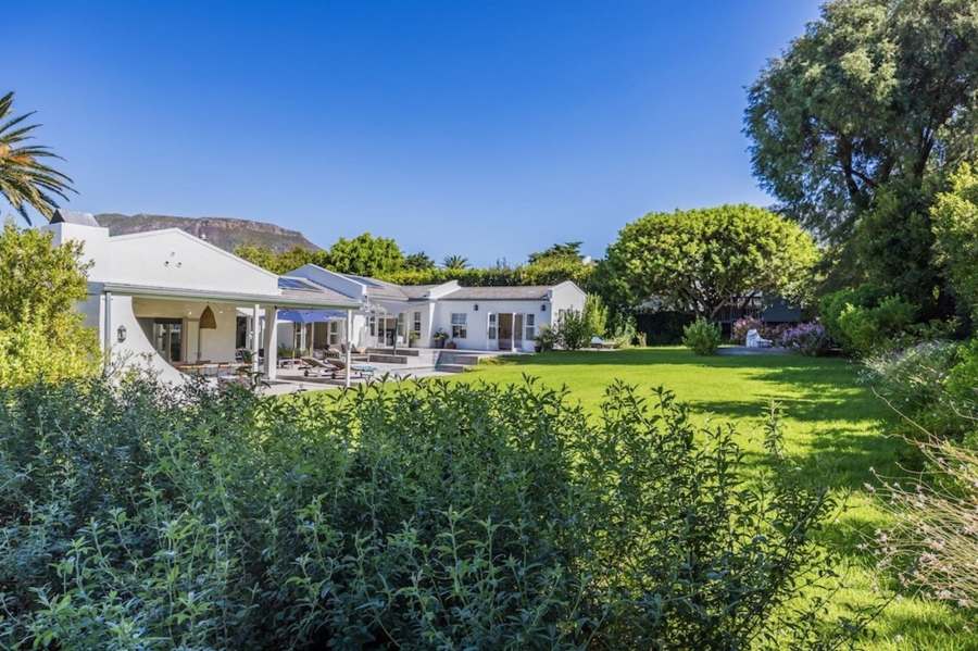 4 Bedroom Property for Sale in Constantia Western Cape